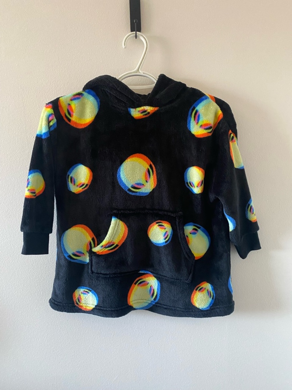 George Black Hooded Kids Pajama Top with Multicolor Alien Circle Print